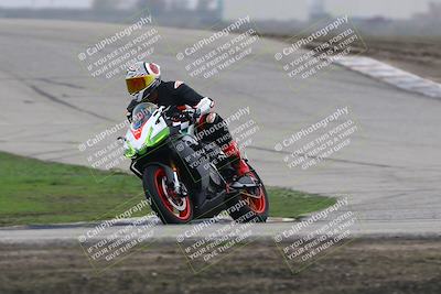 media/Nov-29-2025-TrackDaz (Sat) [[10ae2d9bce]]/B Group/Session 3 (Outside Grapevine)/